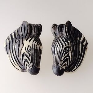 ❤**HOST PICK**❤Vintage Zebra Figural Statement Earrings